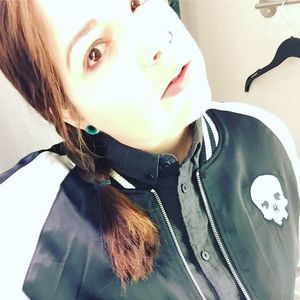 Meet your Posher, Kelly